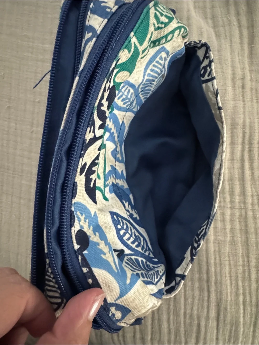 Vera Bradley Blue Green Floral Print Crossbody - no strap